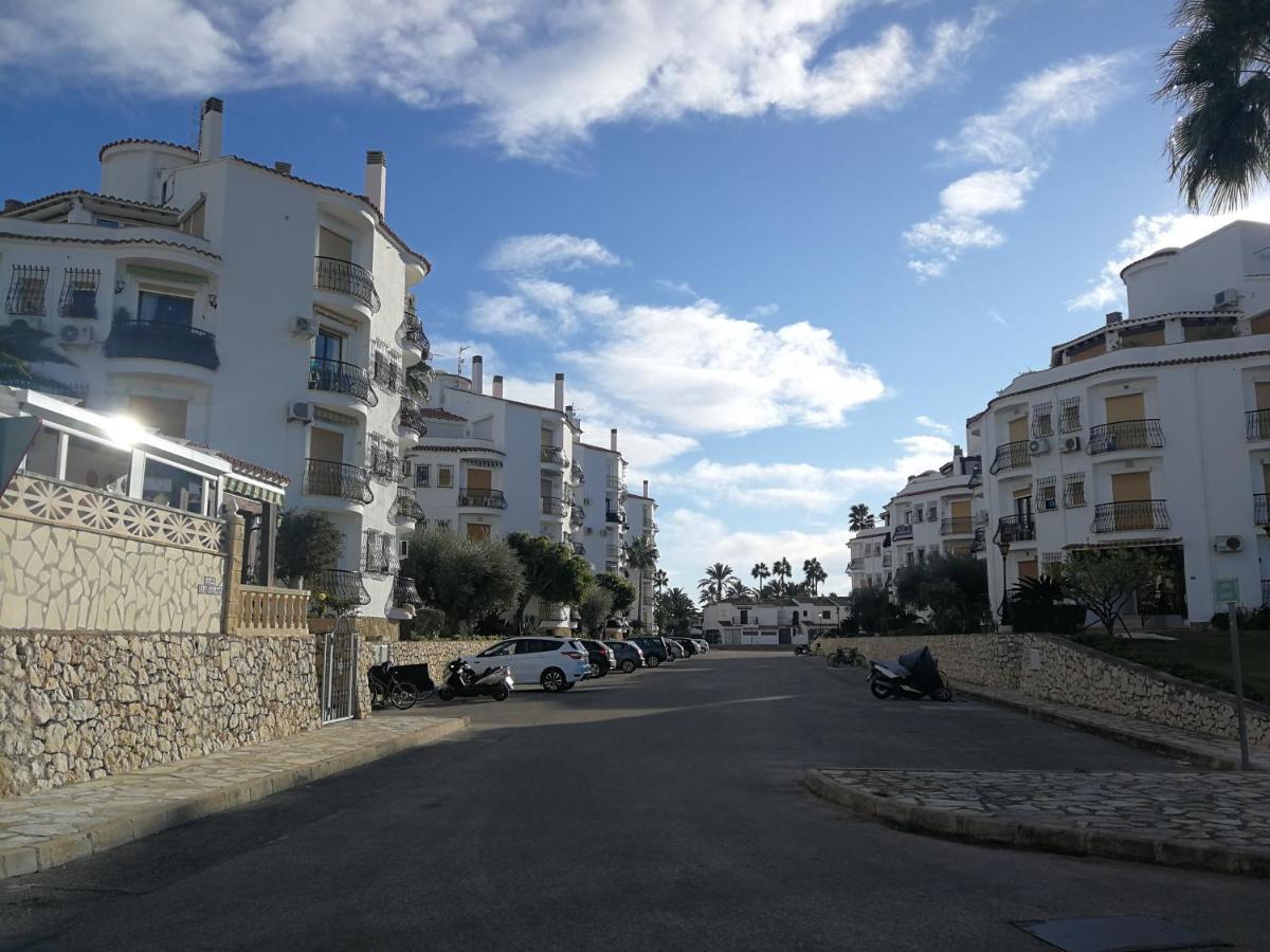 Estudio Con Piscina, Playa Y Wifi Denia Exteriér fotografie