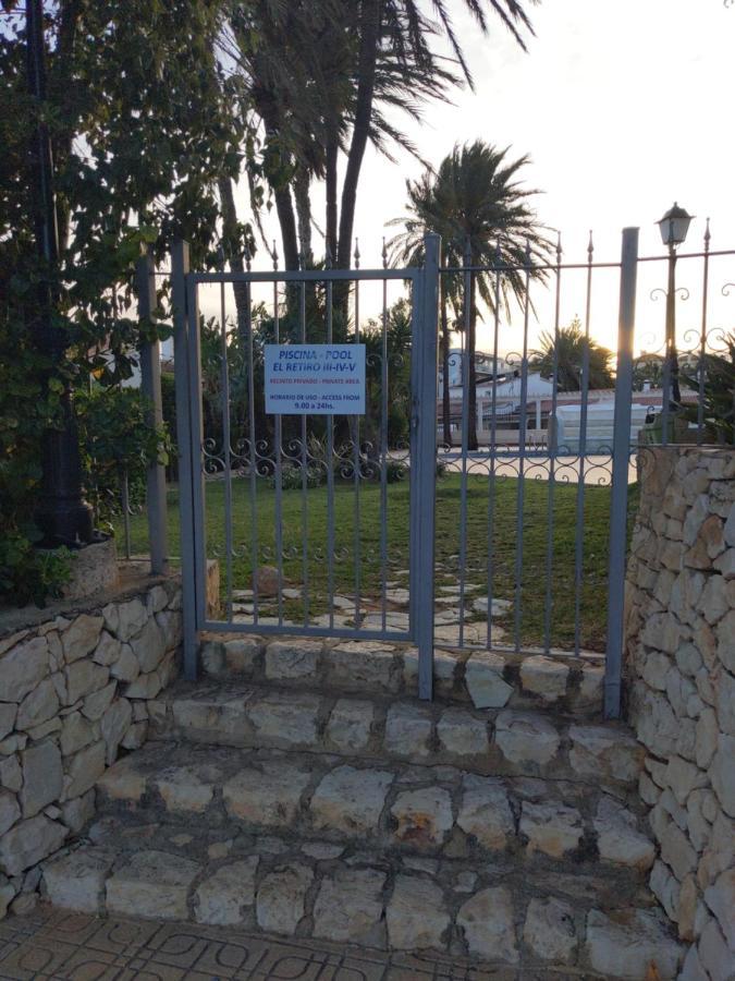 Estudio Con Piscina, Playa Y Wifi Denia Exteriér fotografie