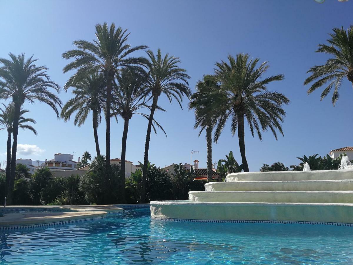 Estudio Con Piscina, Playa Y Wifi Denia Exteriér fotografie